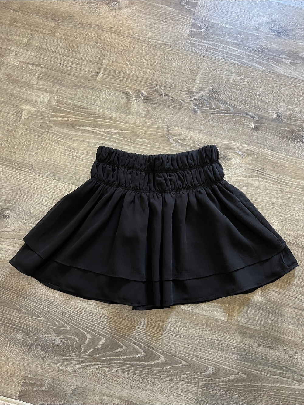 TULAROSA Black Tiered Smocked Waist Women's Skirt SZ XXS